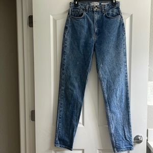 High waisted jeans